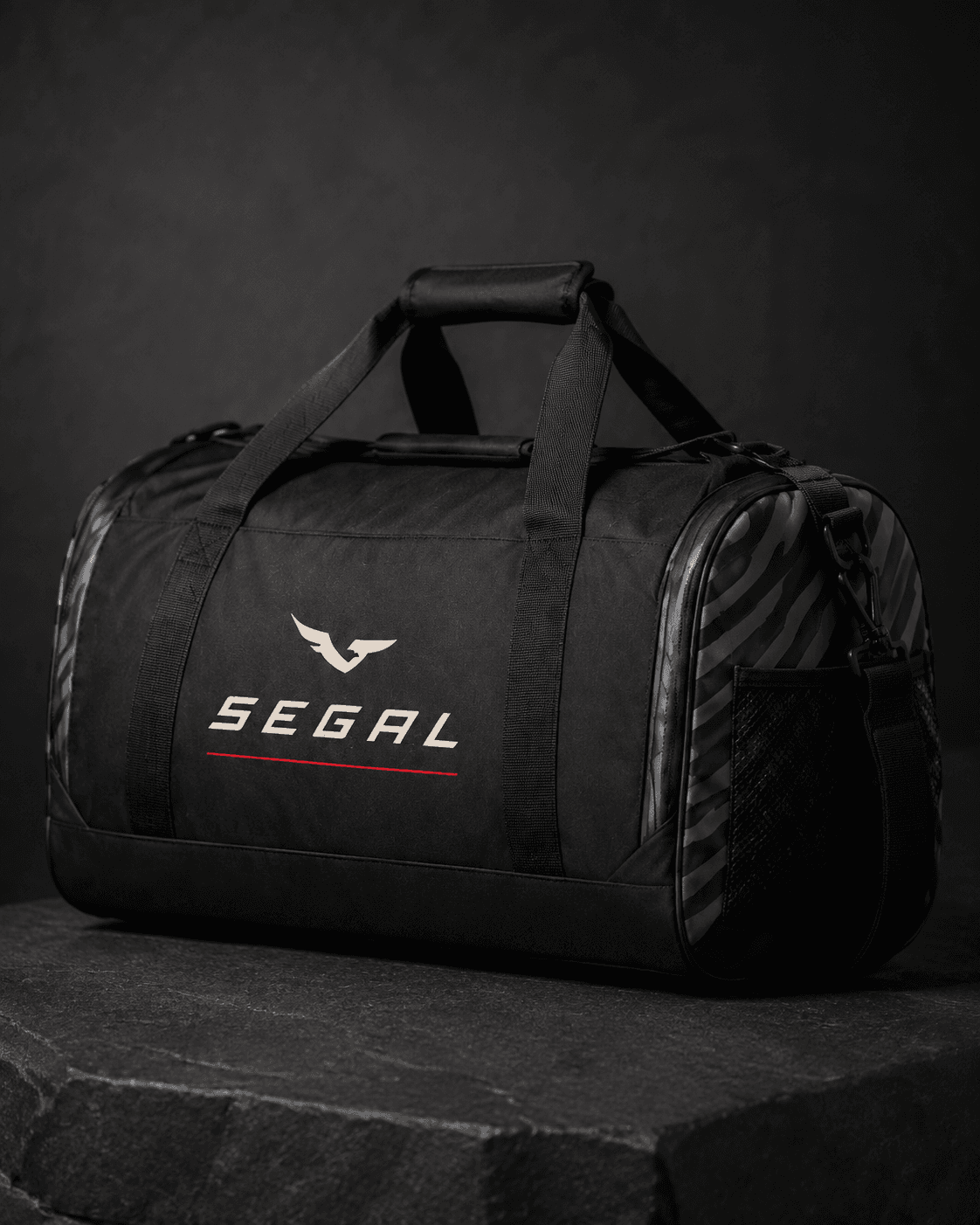 SEGAL - Weekend Duffle, close-up studio rendering