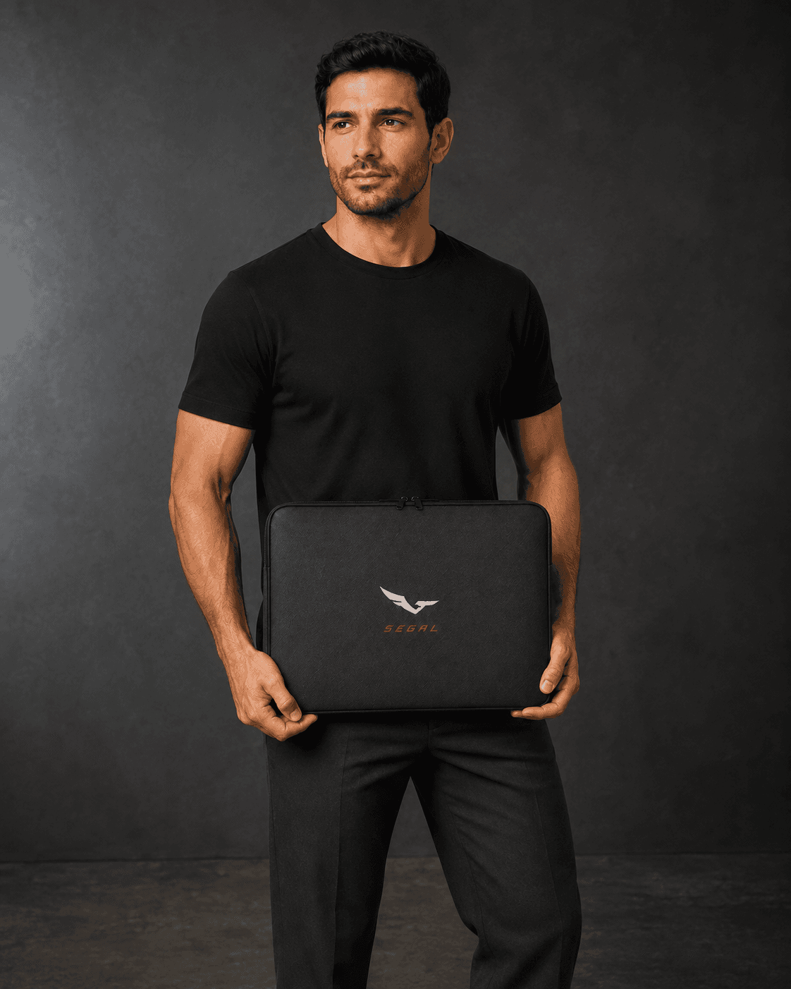 SEGAL - Transit Laptop Sleeve 15″, model studio rendering